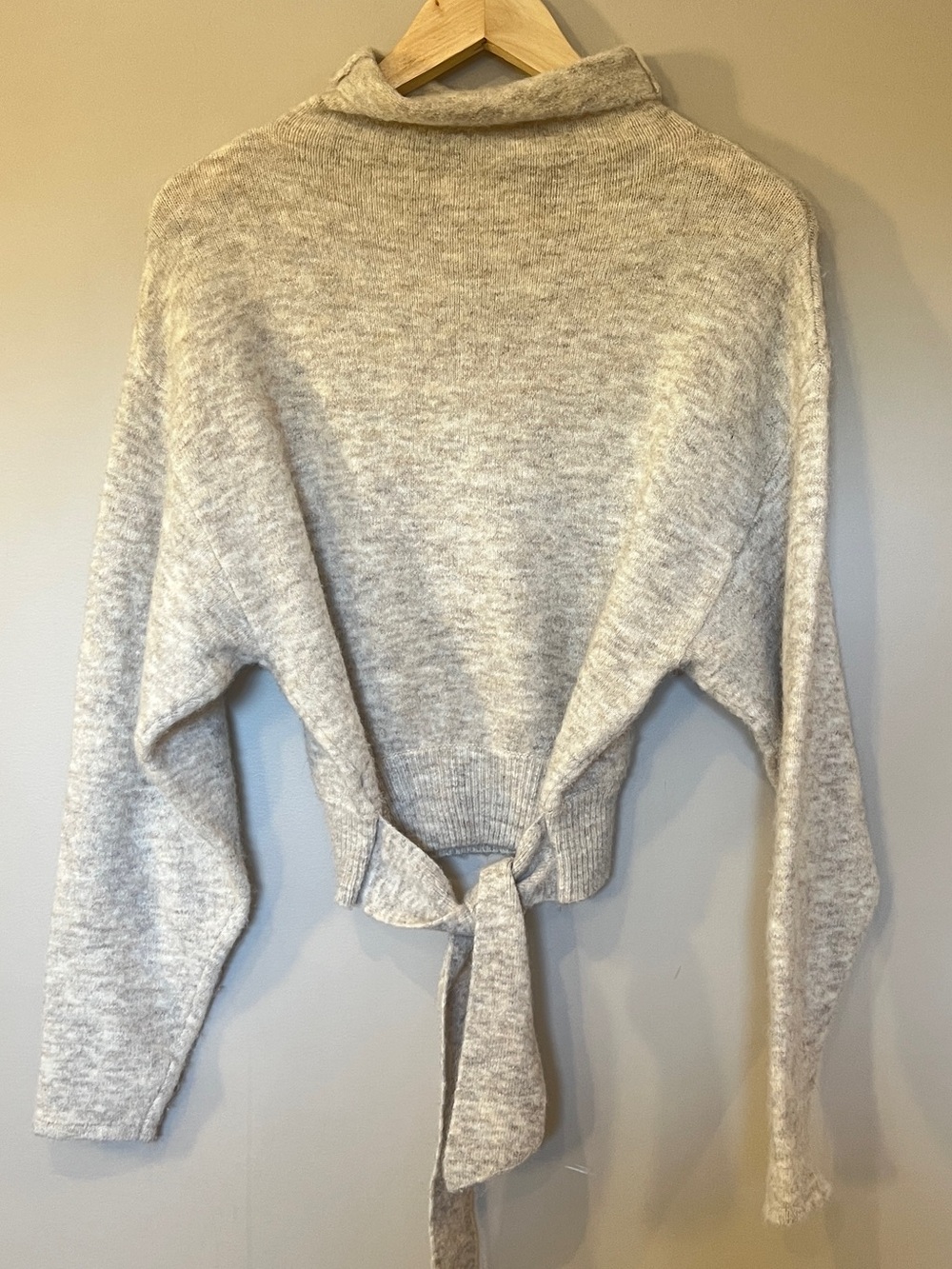 Wilfred XXS Alpaca Blend Tie Back Cropped Mock Neck Sweater Beige - Picture 3 of 8